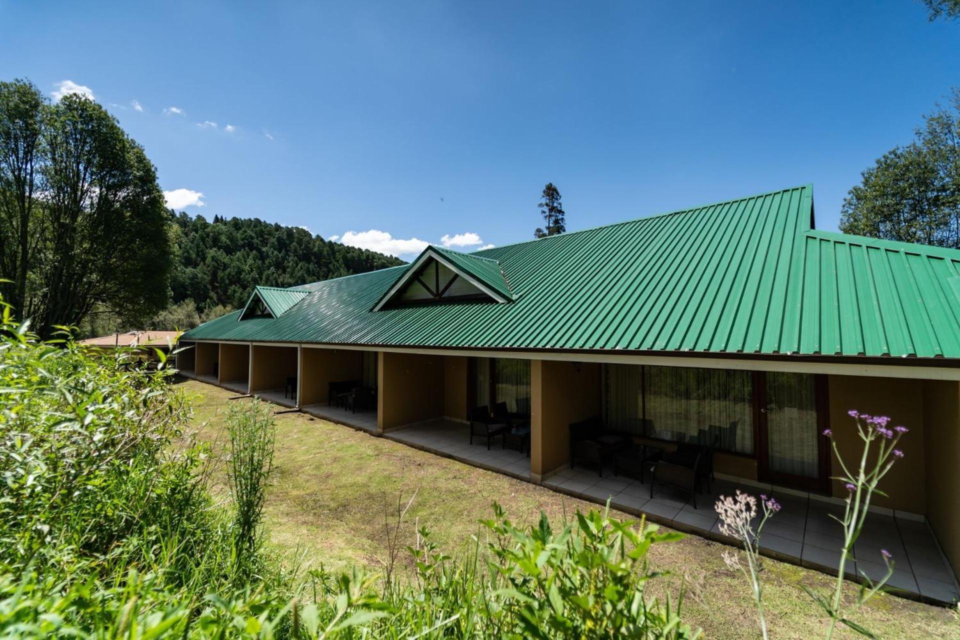 Gooderson Drakensberg Gardens Golf & Spa Resort Exterior photo
